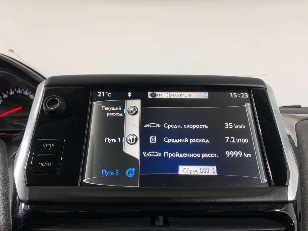 Купить Peugeot 208, 2013, 146 165 км, фото №13