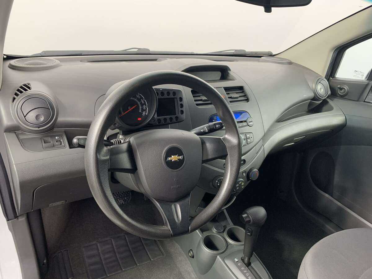 Купить Chevrolet Spark, 2013, 30 132 км, фото №15