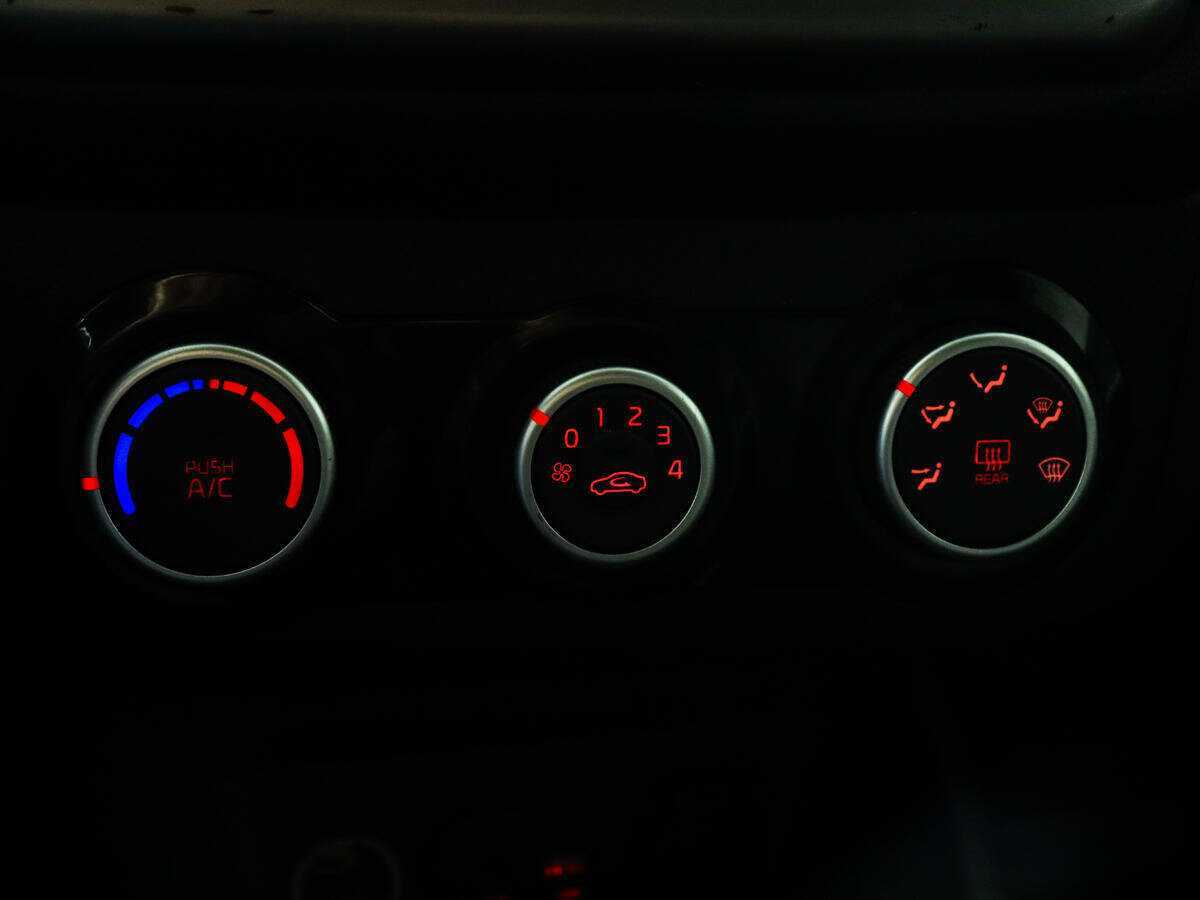 Купить Kia Rio, 2017, 507 304 км, фото №15