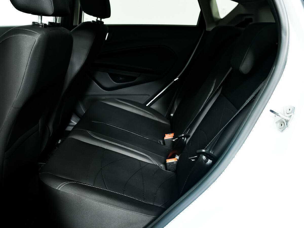 Купить Ford Fiesta, 2016, 136 214 км, фото №12