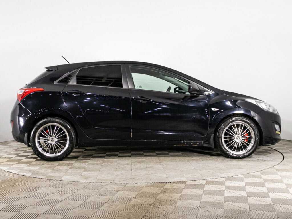 Купить Hyundai i30, 2013, 111 338 км, фото №4