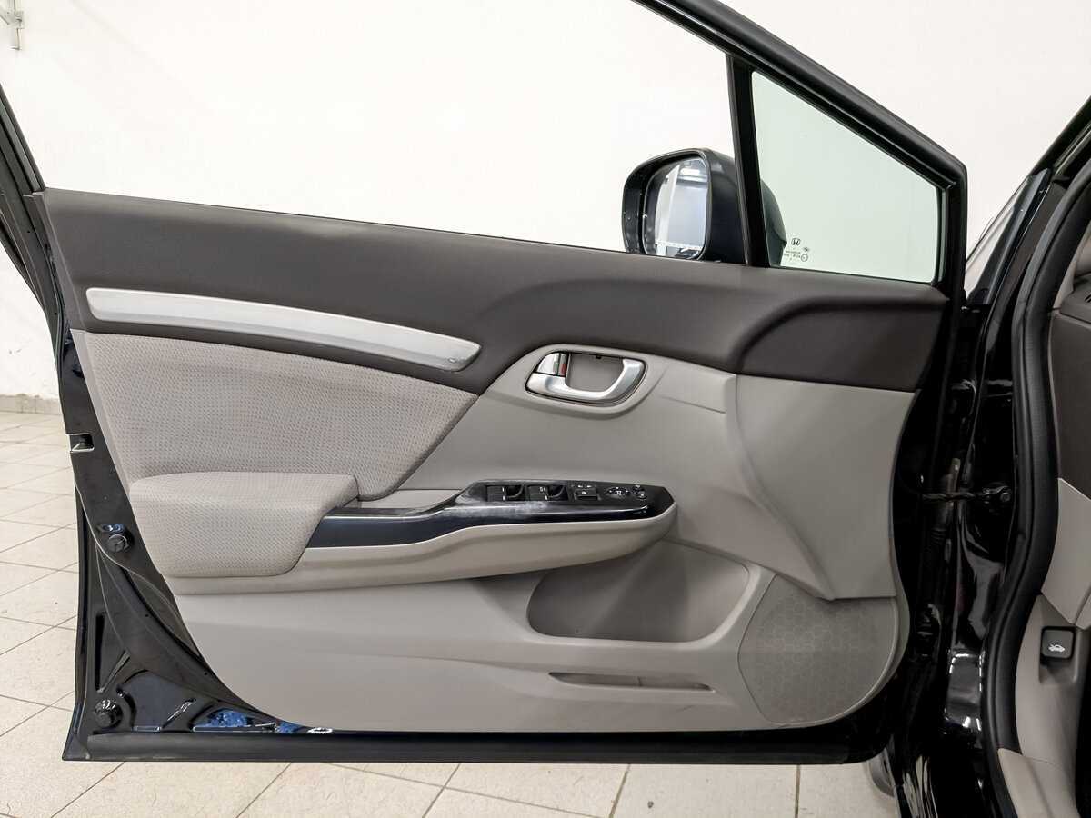 Купить Honda Civic, 2012, 334 116 км, фото №17