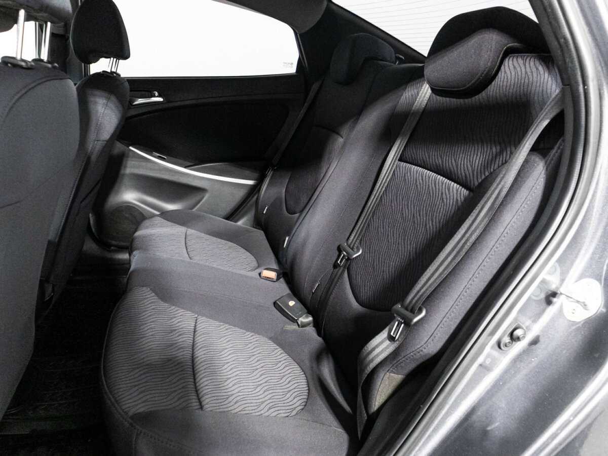 Купить Hyundai Solaris, 2013, 175 055 км, фото №10