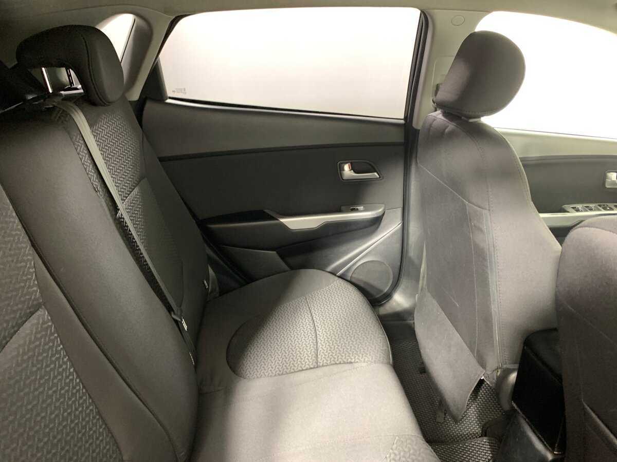 Купить Kia Rio, 2015, 218 629 км, фото №17