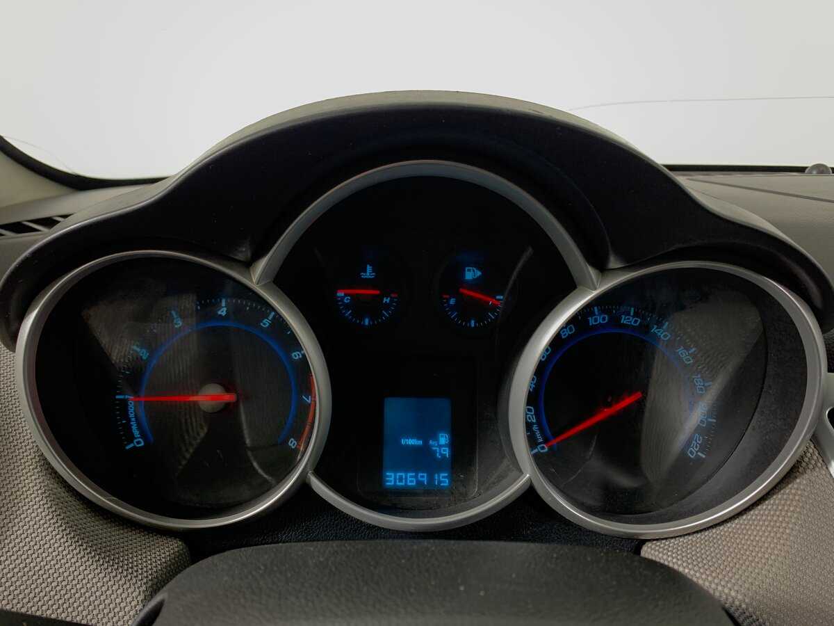 Купить Chevrolet Cruze, 2012, 306 914 км, фото №15