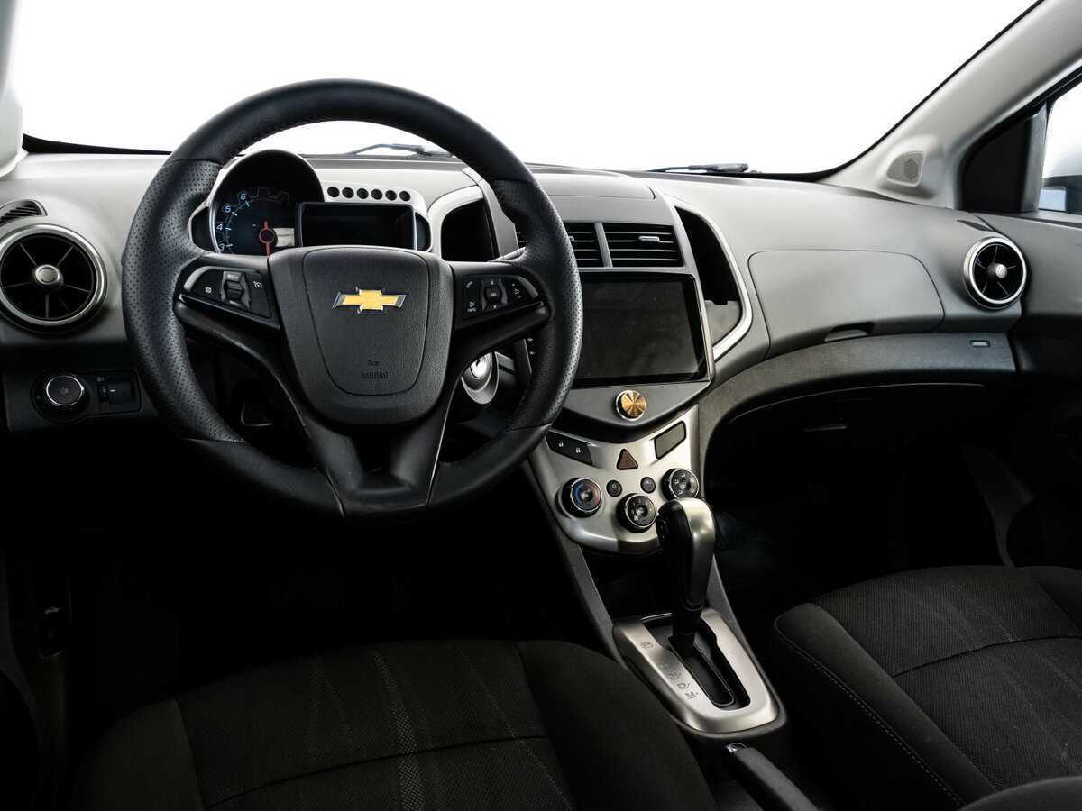 Купить Chevrolet Aveo, 2013, 246 800 км, фото №11