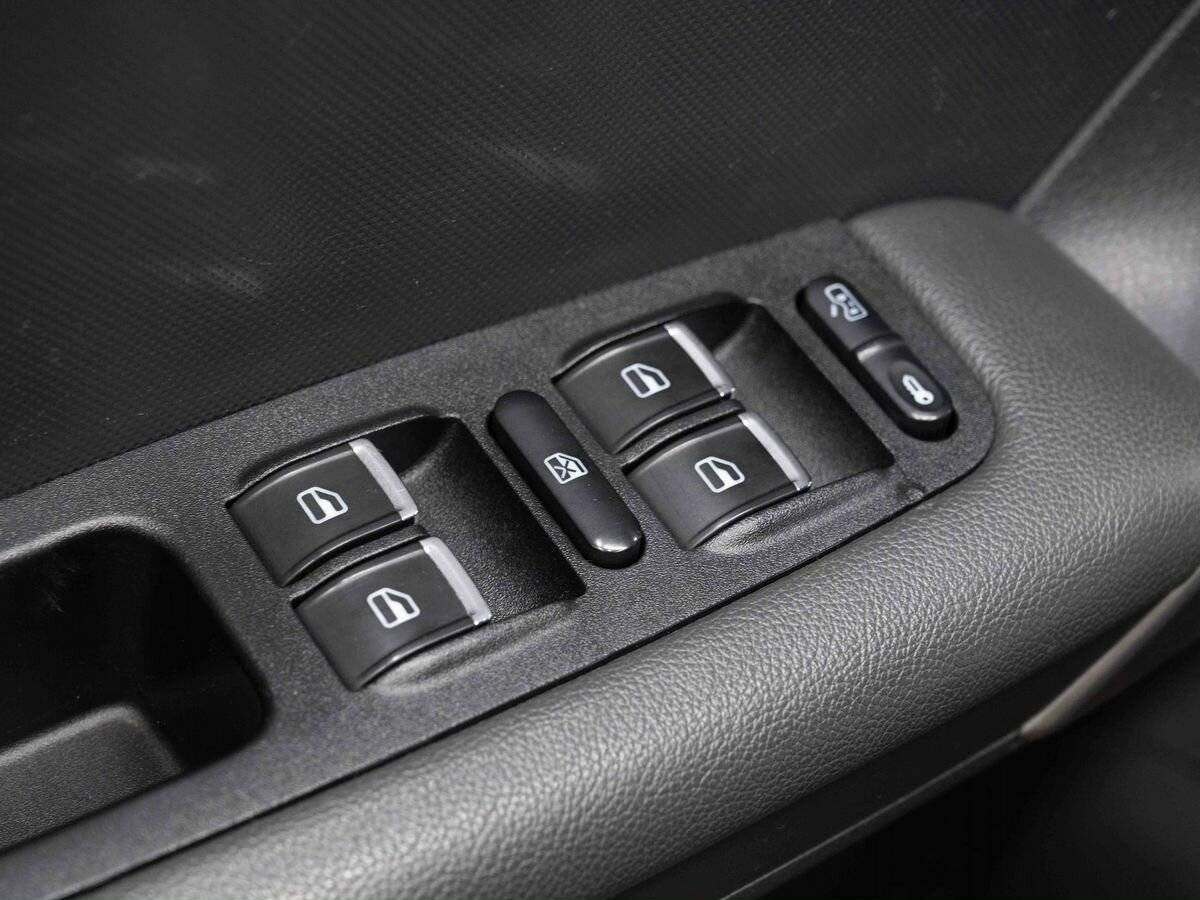 Купить Chery Tiggo 3, 2017, 136 300 км, фото №16