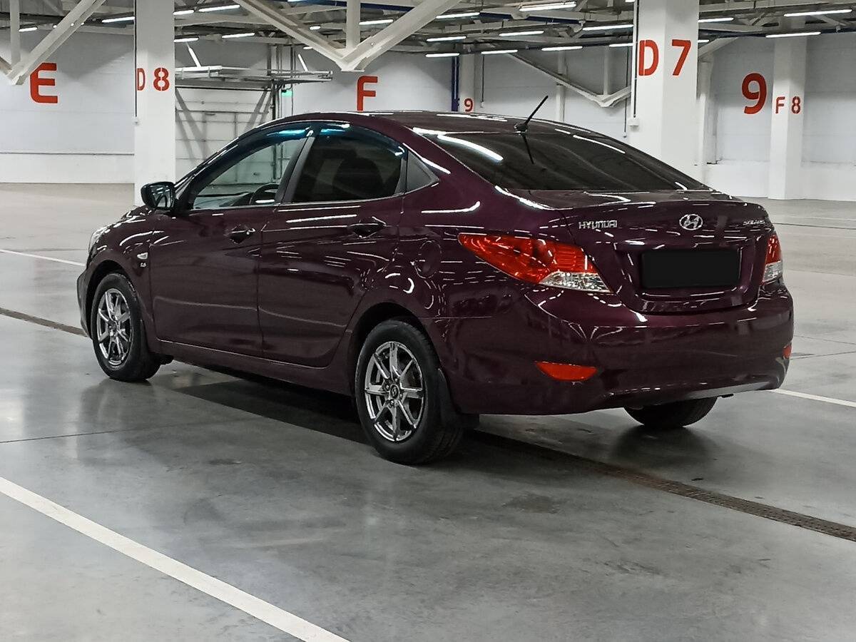 Купить Hyundai Solaris, 2013, 174 381 км, фото №7