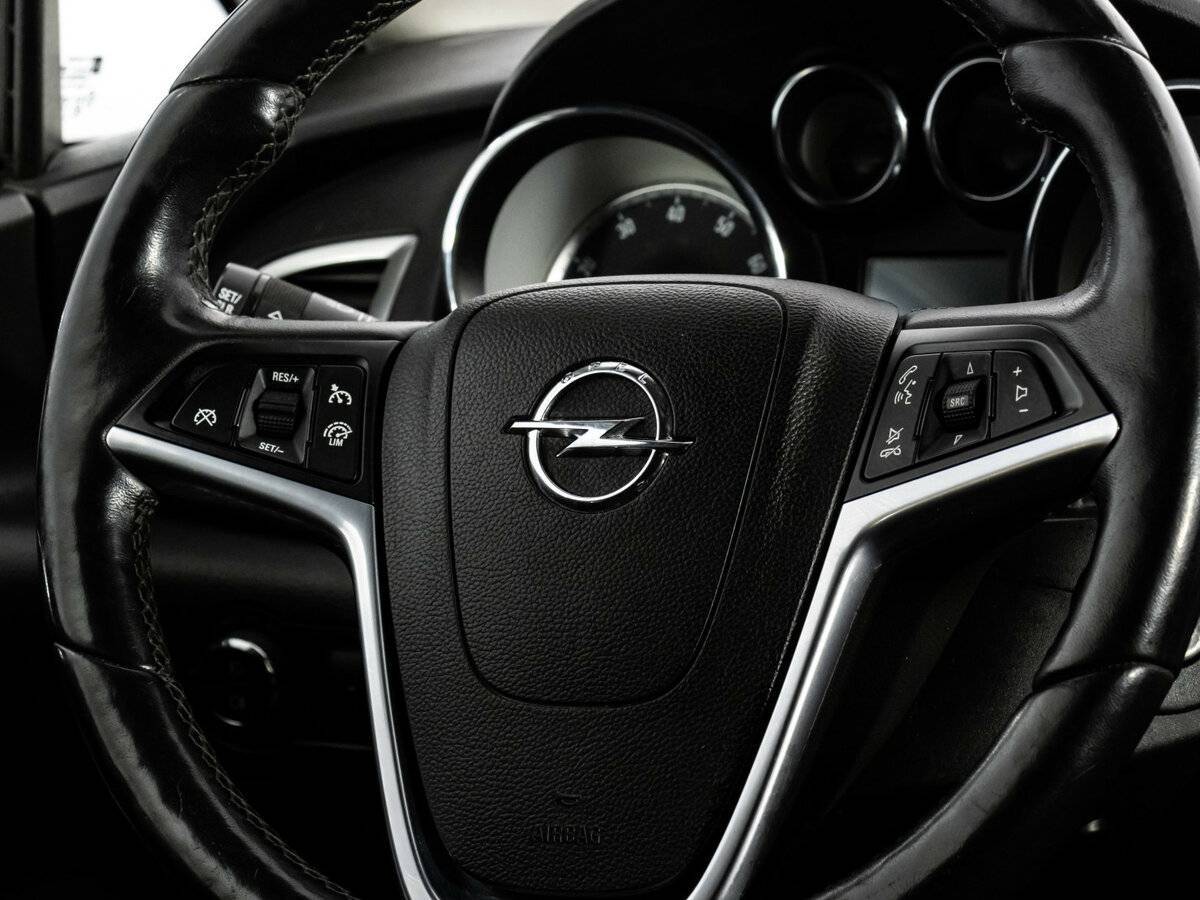 Купить Opel Astra, 2012, 180 792 км, фото №9