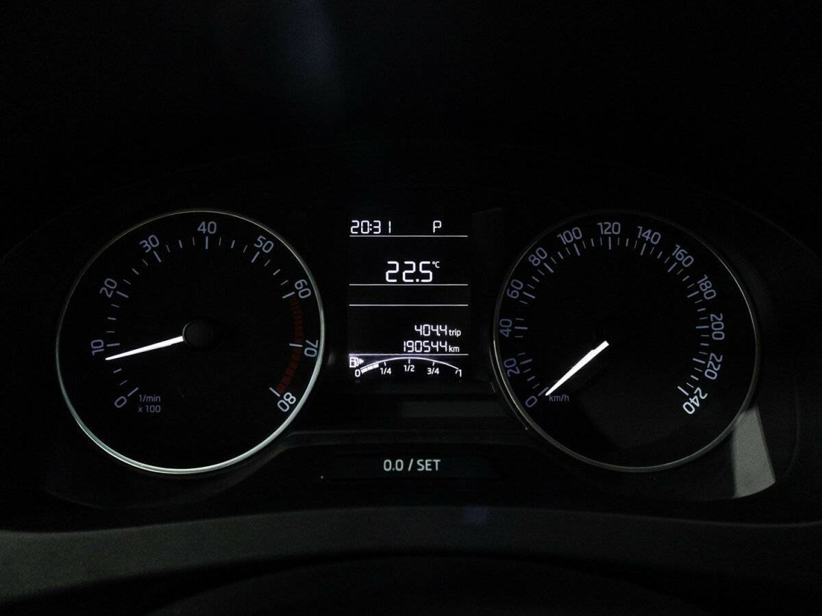 Купить Skoda Rapid, 2015, 190 541 км, фото №12