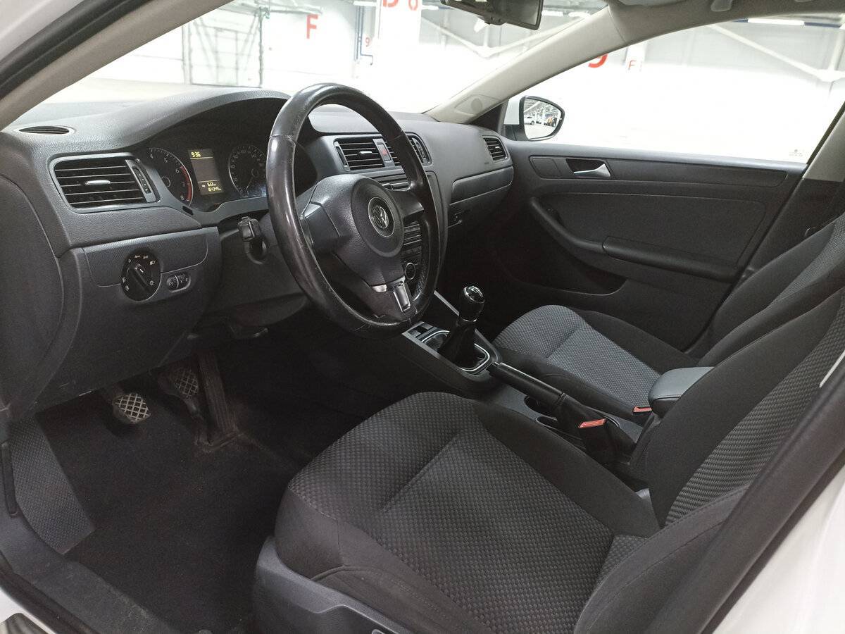 Купить Volkswagen Jetta, 2014, 164 301 км, фото №15