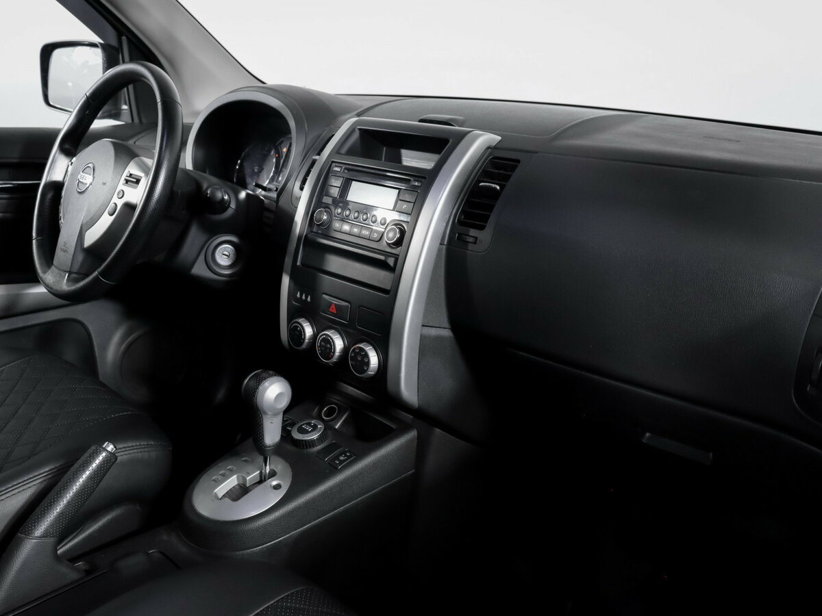 Купить Nissan X-Trail II Рестайлинг, 2014, 250 297 км, фото №9