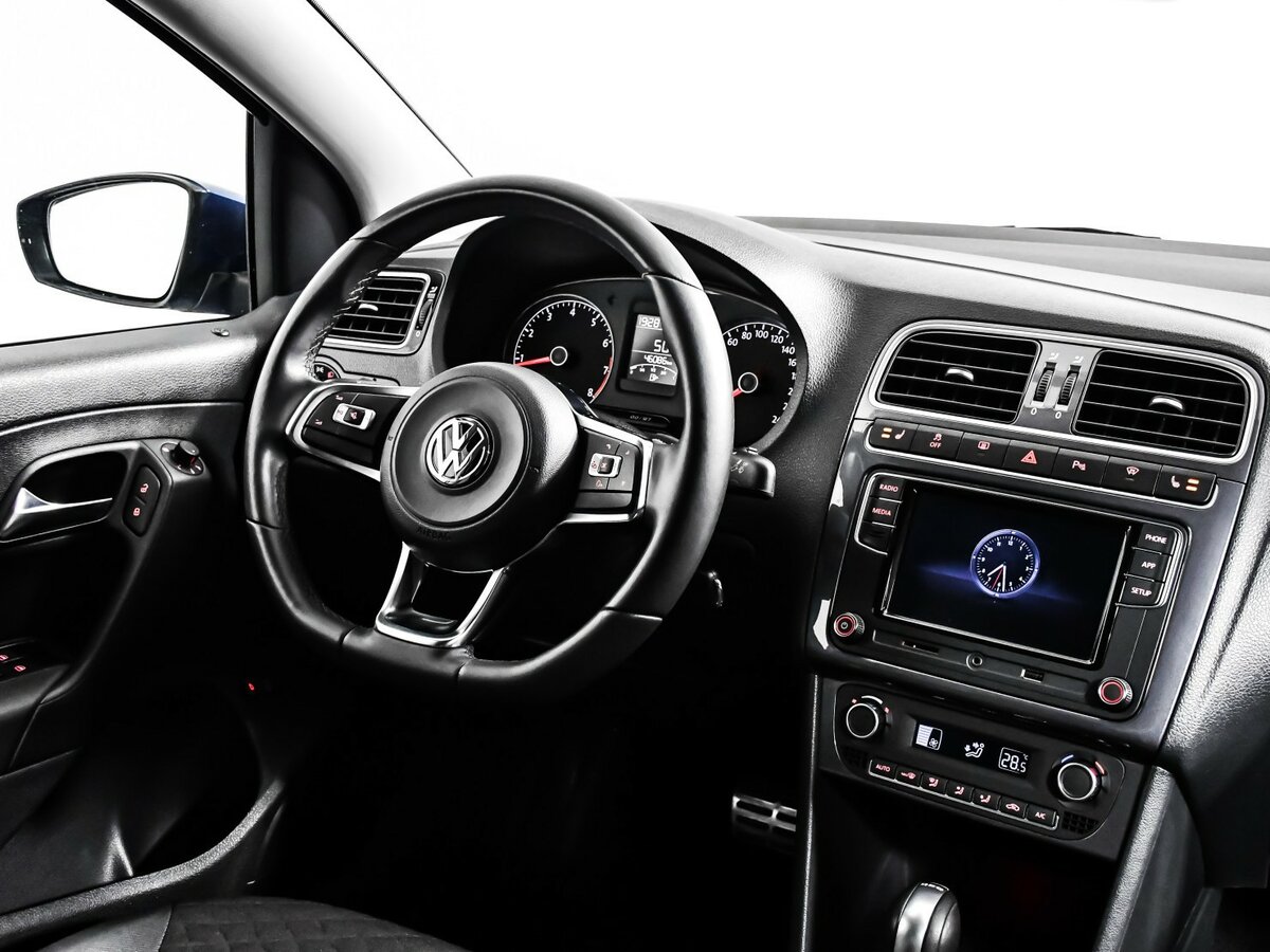 Купить Volkswagen Polo V Рестайлинг, 2018, 45 978 км, фото №8