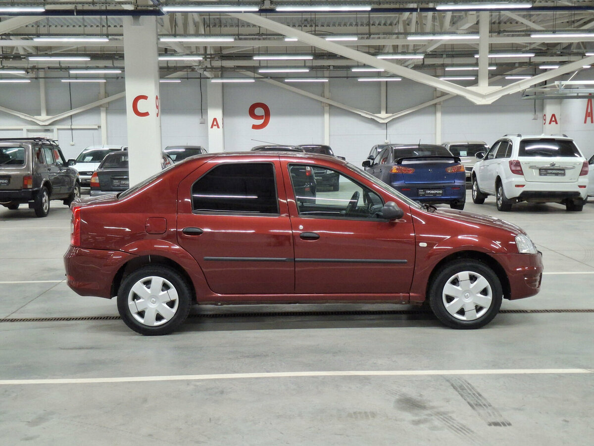 Купить Renault Logan I Рестайлинг, 2012, 229 112 км, фото №4