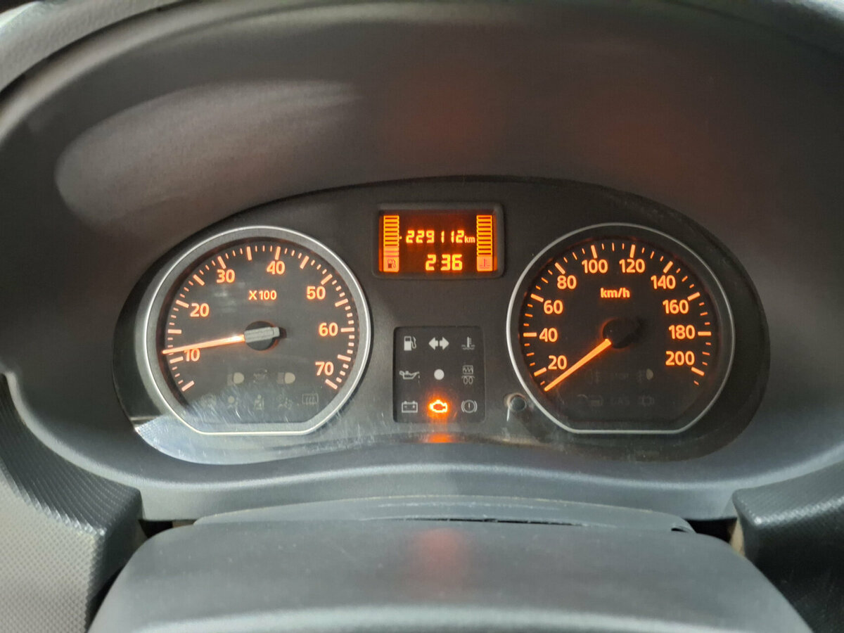 Купить Renault Logan I Рестайлинг, 2012, 229 112 км, фото №13