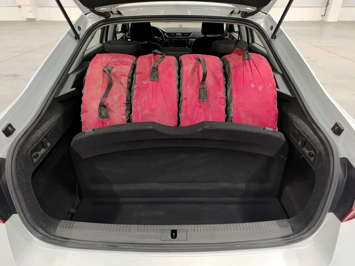 Купить Skoda Superb III, 2016, 244 516 км, фото №10