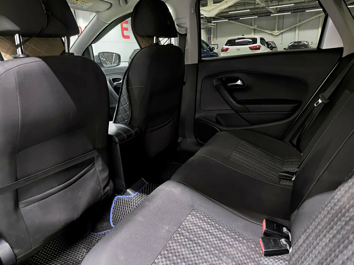 Купить Volkswagen Polo V Рестайлинг, 2015, 176 891 км, фото №12